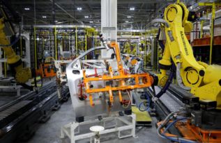 通用汽車2400萬美元投資韋恩堡工廠，資產(chǎn)管理助力皮卡產(chǎn)量提升